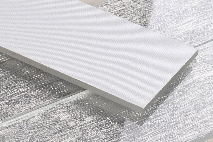 Aura Silver 4 x 23.60 (Mapei Glass Thin set Adesilex-P10 REQUIRED for Installation)